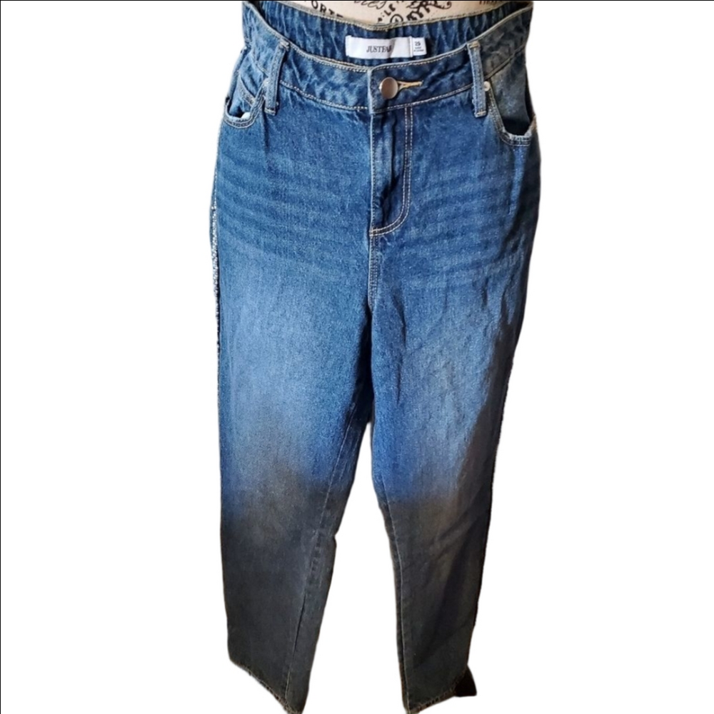 Just Fab Pearl Embellished Jeans Size 8